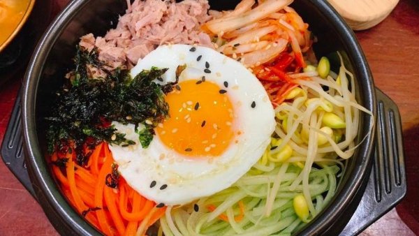 Cơm trộn - Bibimbap Cơm trộn - Bibimbap