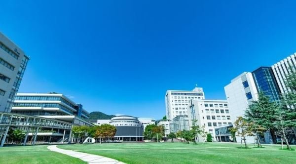 Toàn cảnh cơ sở chính Toàn cảnh cơ sở chính