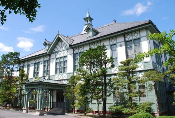 Cơ sở chính của trường Cơ sở chính của trường