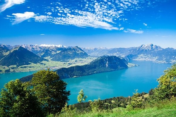 Cảnh đẹp của hồ Lucerne Cảnh đẹp của hồ Lucerne